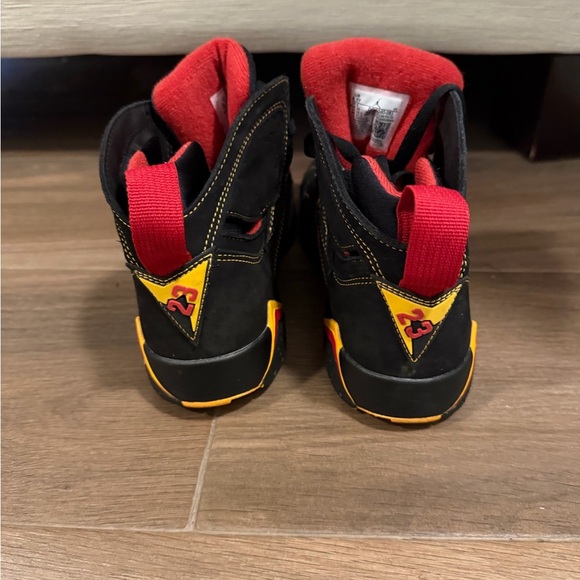 jordan 7 (big kids) - Picture 2 of 5